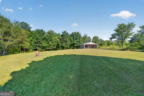 Exterior - 440 Smith Rd, Haddock, GA 31033 photo 5 of 12