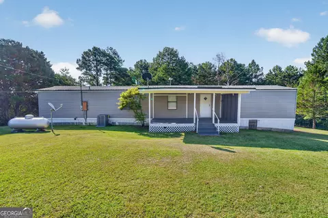Exterior - 440 Smith Rd, Haddock, GA 31033 photo 9 of 12