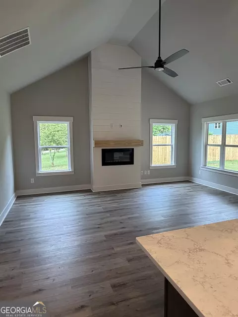 Living - 396 Tanners Bridge Rd, Bethlehem, GA 30620 photo 1 of 2