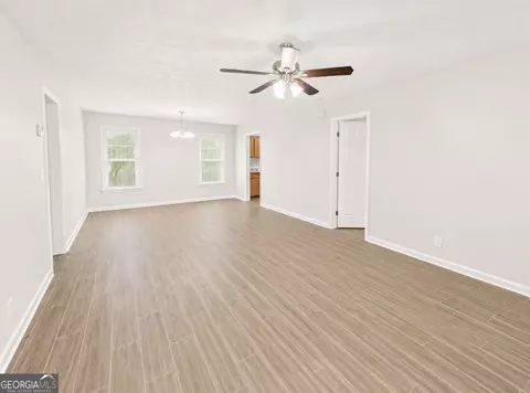 Living - 1220 Claywill Cir, Monroe, GA 30655 photo 2 of 3