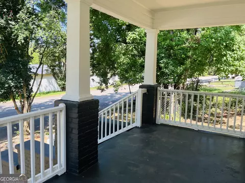 Exterior - 1405 Austin St, Lagrange, GA 30240 photo 5 of 7