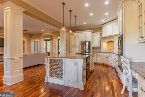 Kitchen - 1631 Red Cedar Rd, Commerce, GA 30530 photo 3 of 6