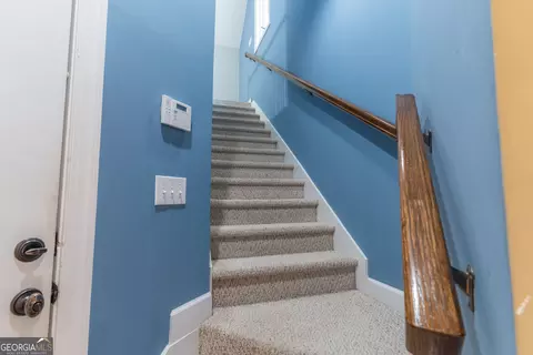 Entry Way - 1631 Red Cedar Rd, Commerce, GA 30530 photo 2 of 2