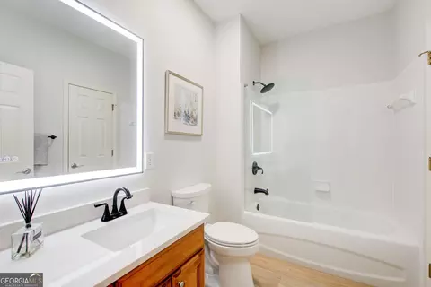 Bath - 4903 Eagles Ridge Loop, Lithonia, GA 30038 photo 5 of 6