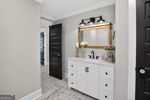 Bath - 109 Forest Pointe Dr, Forsyth, GA 31029 photo 11 of 13