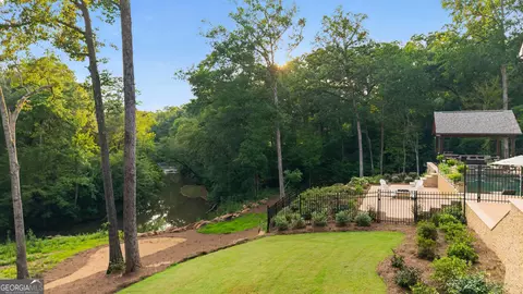 Exterior - 109 Forest Pointe Dr, Forsyth, GA 31029 photo 10 of 18