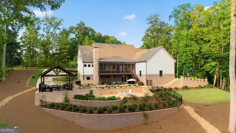 Exterior - 109 Forest Pointe Dr, Forsyth, GA 31029 photo 16 of 18