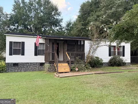 84 Skyland Dr E, Locust Grove, GA 30248