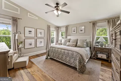 Bedroom - 305 A Rolling Acres Ct, Jefferson, GA 30549 photo 1 of 7