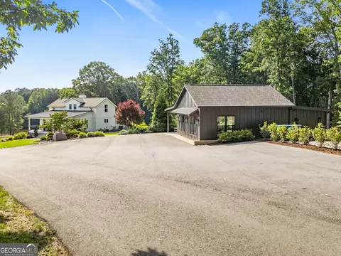 Exterior - 305 A Rolling Acres Ct, Jefferson, GA 30549 photo 31 of 31