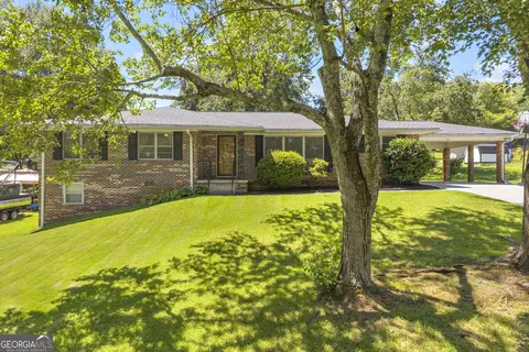 Exterior - 38 Julia Ln, Toccoa, GA 30577 photo 1 of 6