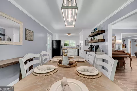 Dining - 38 Julia Ln, Toccoa, GA 30577 photo 3 of 5