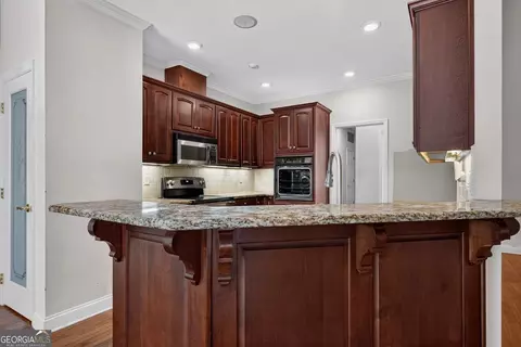 Kitchen - 4002 White Oak Ln, Lagrange, GA 30240 photo 1 of 4