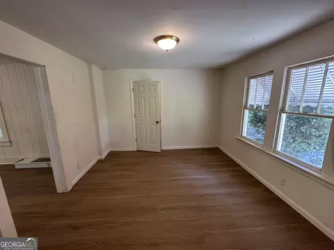 Living - 133 Avon St, Toccoa, GA 30577 photo 3 of 3