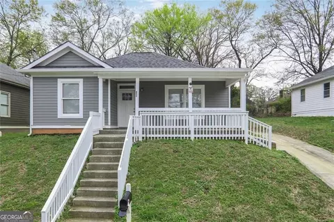 652 Hugh St SW, Atlanta, GA 30310