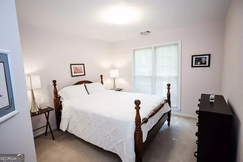 Bedroom - 405 Radcliffe Trce, Covington, GA 30016 photo 3 of 10