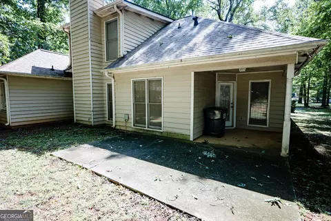 Exterior - 405 Radcliffe Trce, Covington, GA 30016 photo 4 of 6