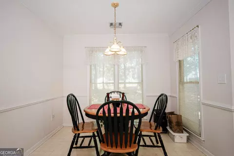 Dining - 405 Radcliffe Trce, Covington, GA 30016 photo 6 of 6