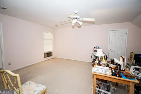 Bedroom - 405 Radcliffe Trce, Covington, GA 30016 photo 9 of 10