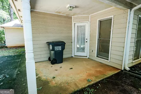 Exterior - 405 Radcliffe Trce, Covington, GA 30016 photo 5 of 6