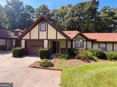 17 Dover Trl, Peachtree City, GA 30269