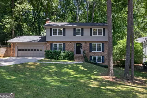 4371 Vintage Ln, Dunwoody, GA 30338