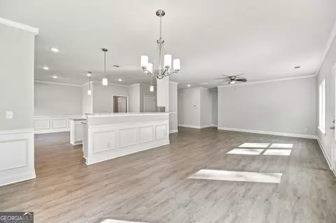 Living - 4480 Rivercliffs Way, Gray, GA 31032 photo 4 of 5