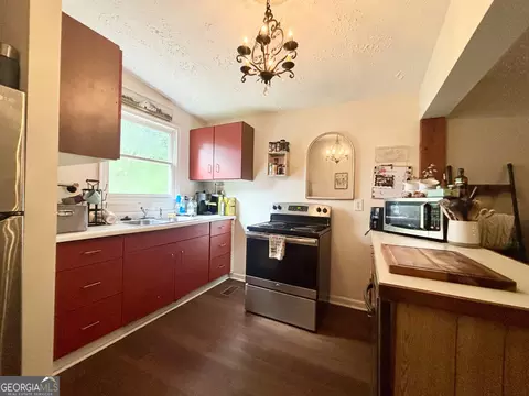 Kitchen - 557 Benttree Cir, Toccoa, GA 30577 photo 7 of 7