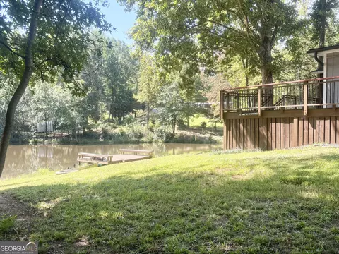 Exterior - 557 Benttree Cir, Toccoa, GA 30577 photo 11 of 13