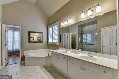 Bath - 4196 Cami Way NE, Buford, GA 30519 photo 3 of 8