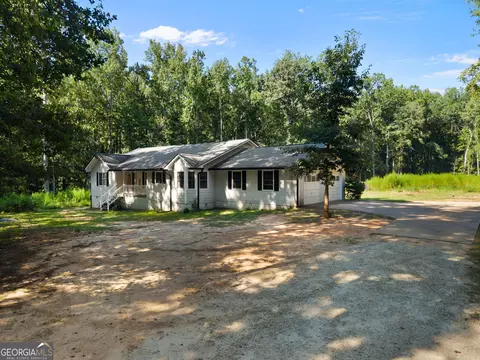 Exterior - 735 Chambers Rd, Mcdonough, GA 30253 photo 2 of 9