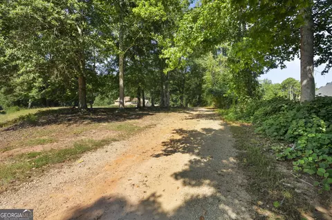 Exterior - 735 Chambers Rd, Mcdonough, GA 30253 photo 9 of 9