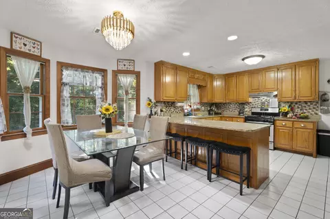 Kitchen - 735 Chambers Rd, Mcdonough, GA 30253 photo 1 of 4
