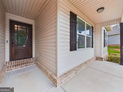 Exterior - 105 Avington Chase, Perry, GA 31069 photo 3 of 14