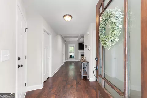 Entry Way - 105 Avington Chase, Perry, GA 31069 photo 1 of 5