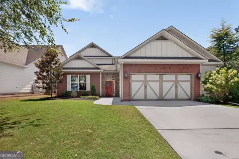 711 Gittings Ave, Peachtree City, GA 30269
