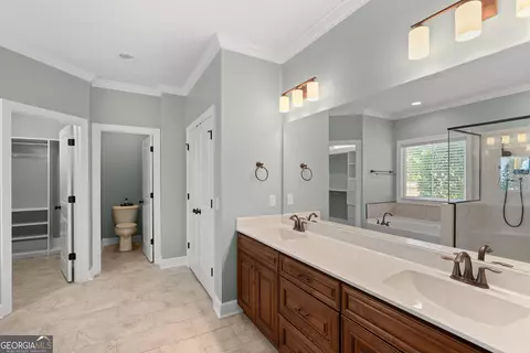 Bath - 335 Westminster Dr, Guyton, GA 31312 photo 2 of 4