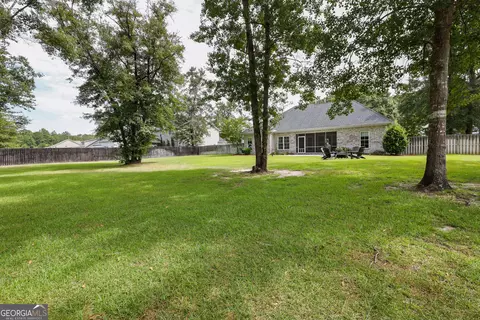 Exterior - 335 Westminster Dr, Guyton, GA 31312 photo 10 of 11