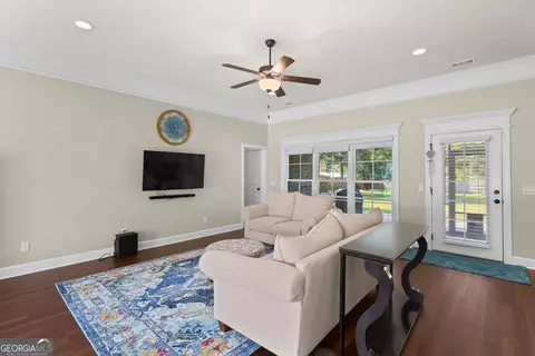 Living - 335 Westminster Dr, Guyton, GA 31312 photo 3 of 4