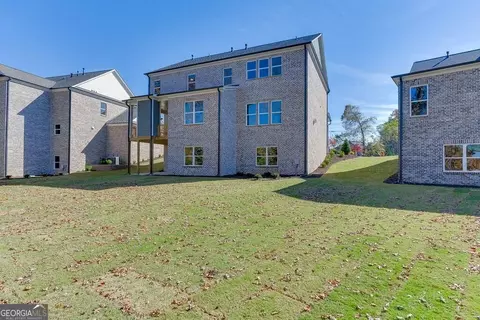 Exterior - 450 Thunder Rd, Buford, GA 30518 photo 7 of 12
