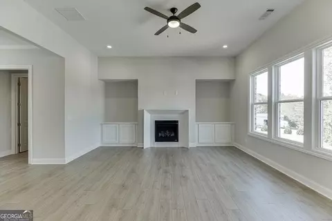 Living - 450 Thunder Rd, Buford, GA 30518 photo 2 of 5