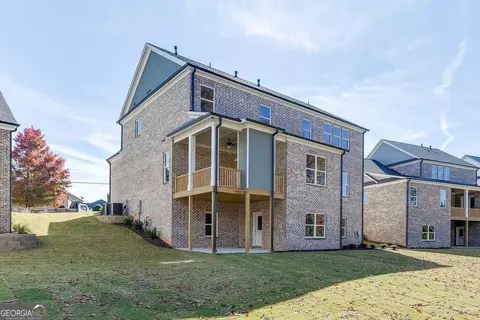Exterior - 450 Thunder Rd, Buford, GA 30518 photo 6 of 12