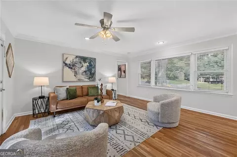Living - 3659 Admiral Dr, Chamblee, GA 30341 photo 3 of 4