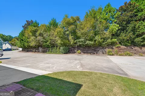 Exterior - 155 Pratt Dr, Covington, GA 30014 photo 5 of 10