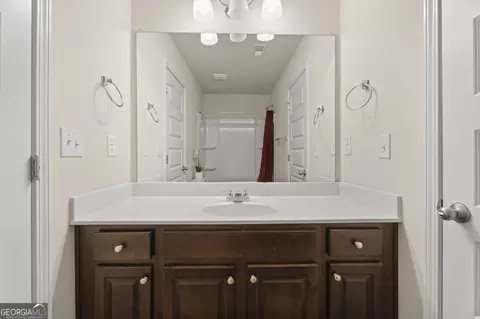 Bath - 12174 Centerra Dr, Hampton, GA 30228 photo 6 of 6