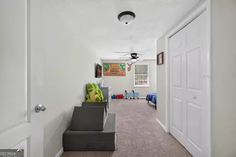 Entry Way - 39 Cabin Creek Cir, Commerce, GA 30529 photo 4 of 5