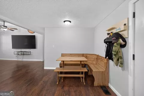 Entry Way - 39 Cabin Creek Cir, Commerce, GA 30529 photo 3 of 5