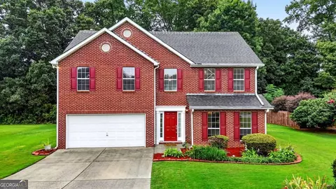 5785 Grove Place Xing SW, Lilburn, GA 30047