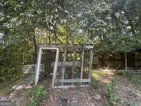 Exterior - 825 Beaver Run Ext, Bowman, GA 30624 photo 6 of 12