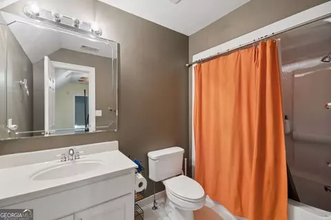 Bath - 9125 Patrick Pl, Winston, GA 30187 photo 3 of 4